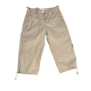 Columbia Women's Tan Capris size 8 lightweight